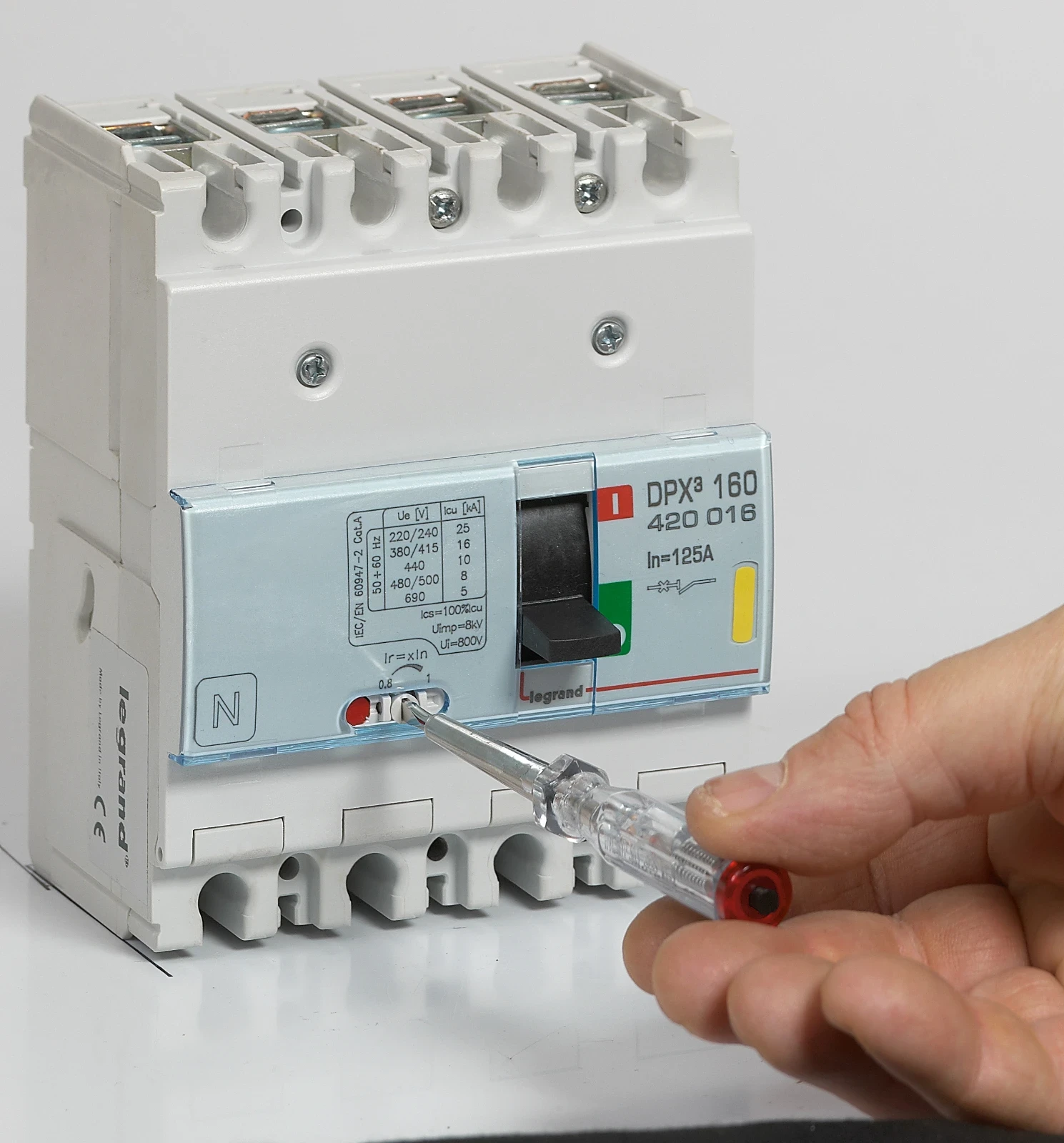 Legrand Dpx3 160 disjoncteur 4p 125a - 420016