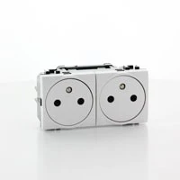 Bticino LivingLight - Dubbel Voorbekabeld Stopcontact Wit - N4142M2Af