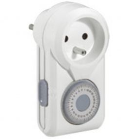 Legrand - Schakelklok dagprogramma - 095860