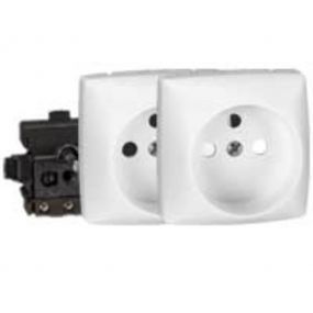 Legrand - Oteo prise 2X2P+T 10/16A - 086178