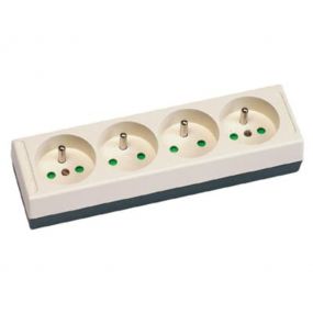 Vynckier - Tafelkontaktdoos 4X16A z/snoer wt - 600009