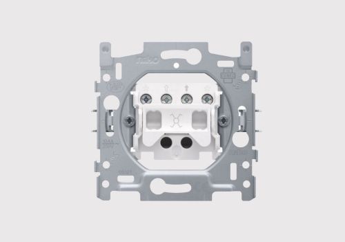 Hoe een kruisschakelaar aansluiten?